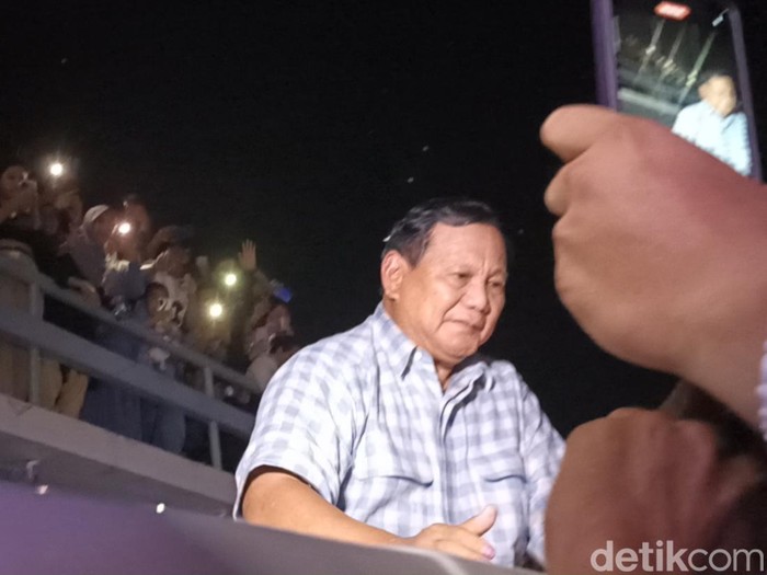Prabowo Subianto tinggalkan Istora Senayan
