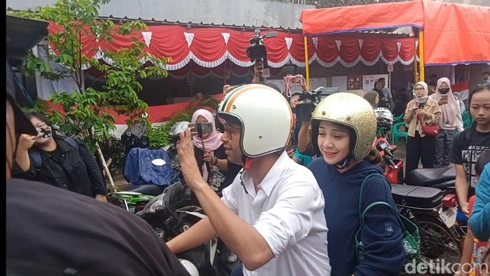 raffi ahmad dan nagita slavina raffi ahmad dan nagita slavina datang ke tps