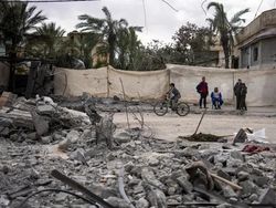 Pilu Pria di Rafah Kehilangan Seluruh Keluarga gegara Serangan Israel