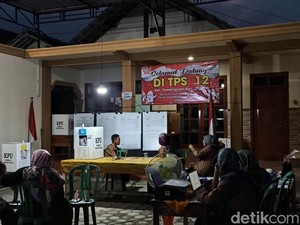 10 Surat Suara Tidak Terpakai di TPS Blitar Hilang