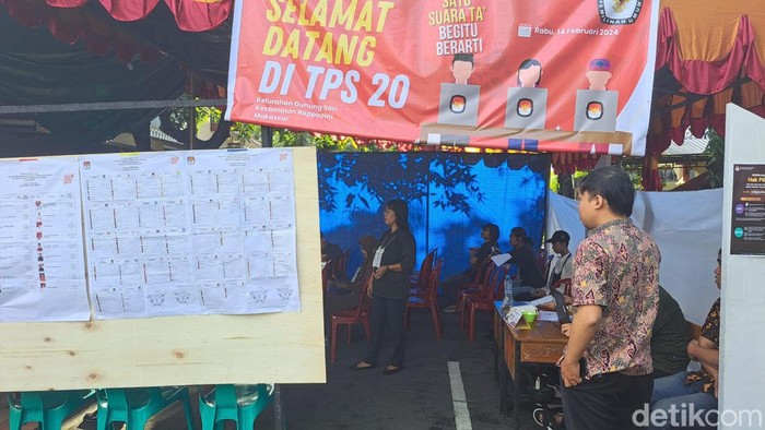 Suasana di TPS 20 Gunung Sari, Kecamatan Rappocini, Makassar.