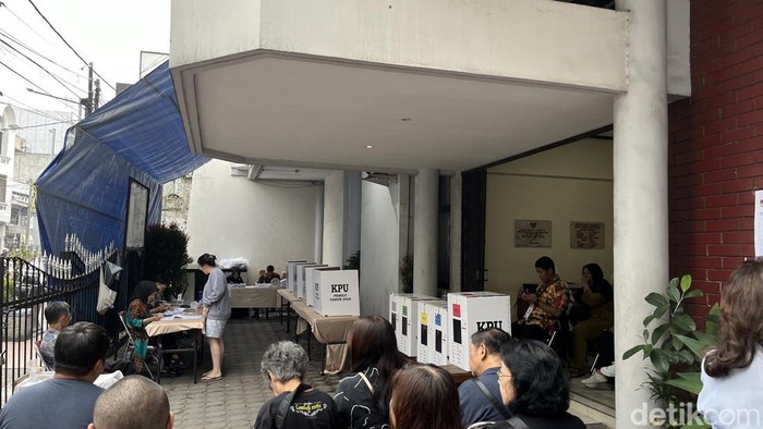 Suasana pemungutan suara di Kota Bandung