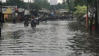 Ini penampakan terkini banjir di kawasan Puri Beta, Ciledug, Kota Tangerang, Rabu (14/2/2024).
