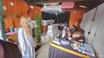 Melihat TPS Angker di Bandung, Ada Pocong hingga Suster Ngesot