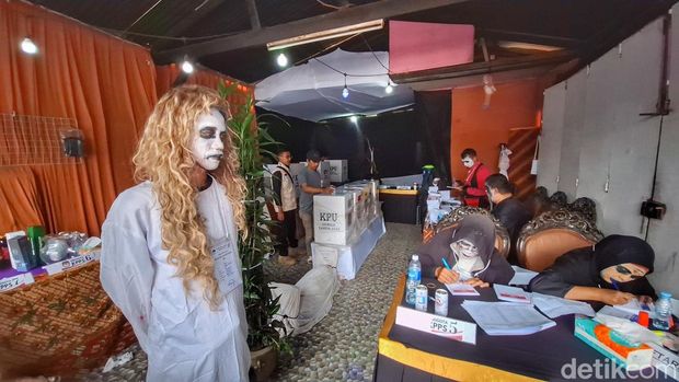 TPS bertema hantu di Bandung