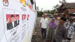 Melihat Antusiasme Warga Kampung Adat Naga Tasik Salurkan Hak Pilih