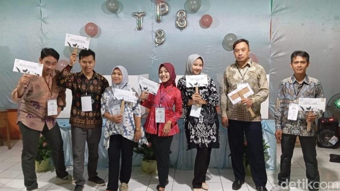 TPS unik di Sukabumi.