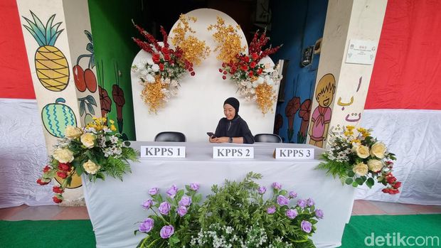 TPS unik di Surabaya.