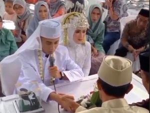 Viral Bikin Ngakak, Wali Nikah Salah Sebut Mas Kawin 10 Gram Jadi 10 Kg