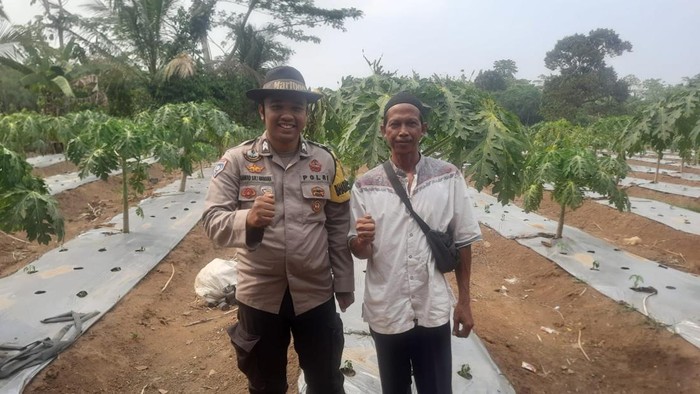 Bhabinkamtibmas Mekar Baru, Polsek Petir, Polres Serang, Briptu Ahmad Sali Rawana