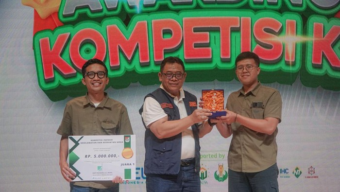 Dua karyawan BSI raih juara 1 kompetisi inovasi K3 di Jatim