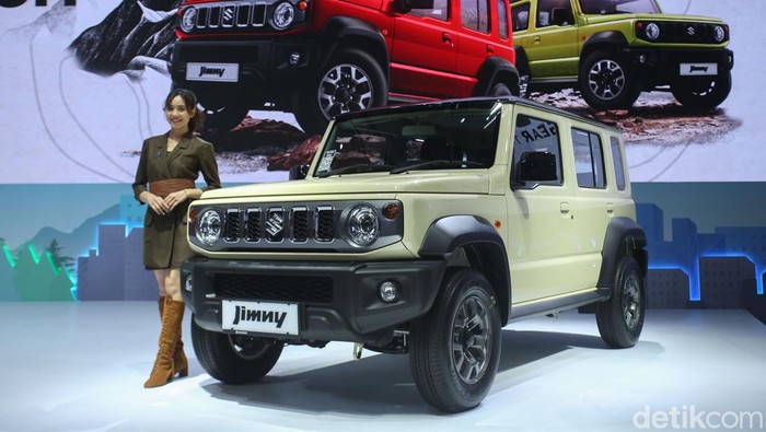Gahar! Suzuki Jimny 5 Pintu Mejeng di IIMS 2024