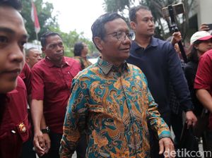 Mahfud soal Kabar Rekapitulasi Kecamatan Ditunda: Ikuti Saja