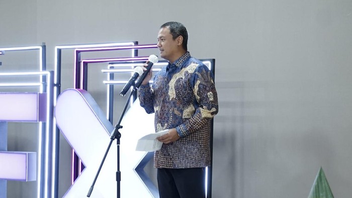 Gedung Khusus Bursa Kripto Diresmikan di Jakarta CFX Tower diresmikan di Jalan Gatot Soebroto Nomor 35-36, Jakarta Selatan. CFX Tower menjadi gedung khusus bursa kripto pertama di Indonesia.