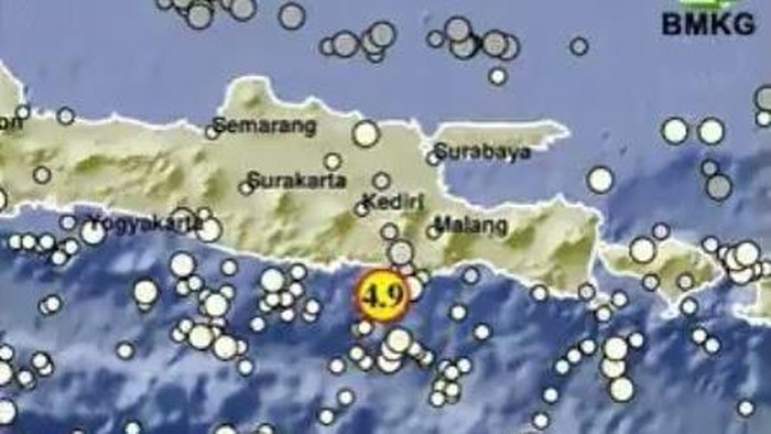 Gempa Blitar M 4,9