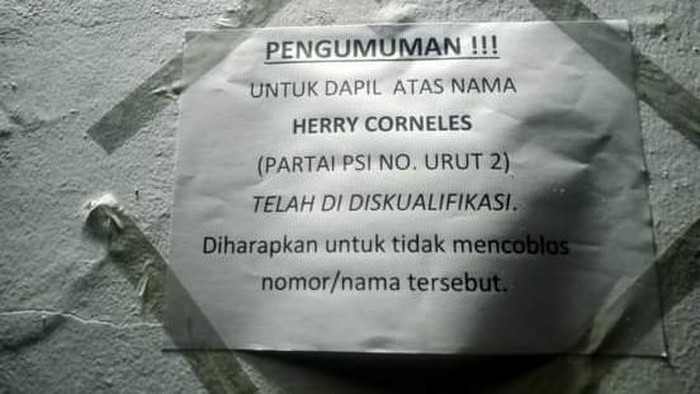 Heboh KPU Manado umumkan caleg dicoret di TPS.