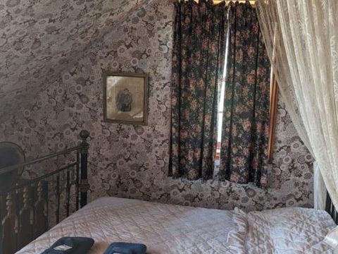 Kamar tempat Christopher Crawley meninggal dunia