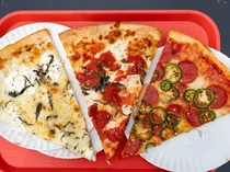 Kenali 8 Jenis Pizza Populer Berikut Ciri Khasnya, Ada Favoritmu?