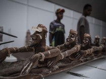 Melihat 1.200 Koleksi Museum Kebudayaan dan Kemajuan Asmat