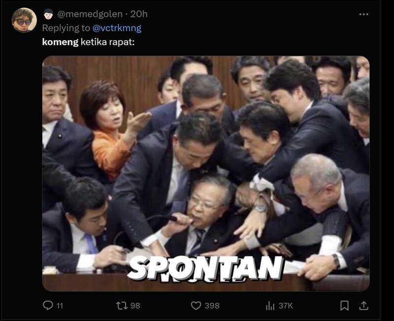 Komeng maju menjadi calon DPD RI Dapil Jawa Barat dengan nomor urut 10. Di X, netizen ramai membagikan meme pelawak senior tersebut. Sampai capek ngakak.