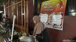 Bawa Duit Rp 10.000 Bisa Jajan Pangsit Goreng di Sini