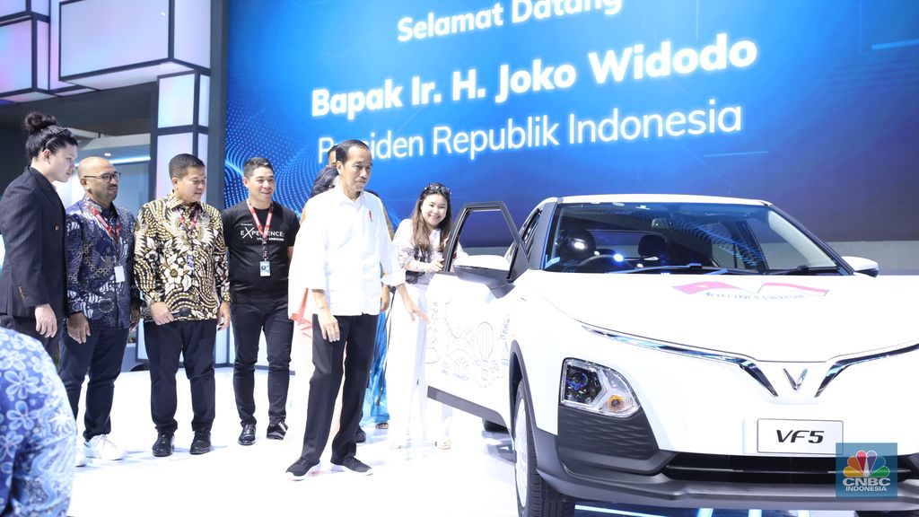 Presiden RI Jokowi di Indonesia International Motor Show (IIMS) 2024, Jiexpo, Kemayoran