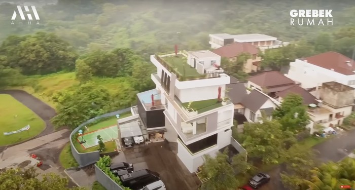 Rumah baru Verrel Bramasta