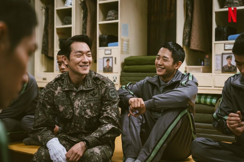 Son Suk Ku di drama Korea D.P