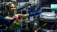VinFast membawa mobil listrik setir kanan pertamanya ke Indonesia di ajang IIMS 2024. Kehadiran VinFast di IIMS 2024 merupakan momentum bagi Negeri Naga Biru masuk ke dalam pasar kendaraan listrik Indonesia.