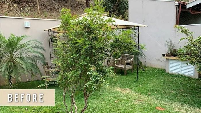 Tampilan taman belakang rumah