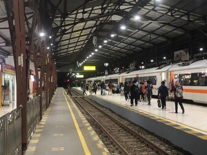 Tiket Kereta Api buat Lebaran Bisa Dipesan Mulai Hari Ini, Simak Jadwal Lengkapnya!