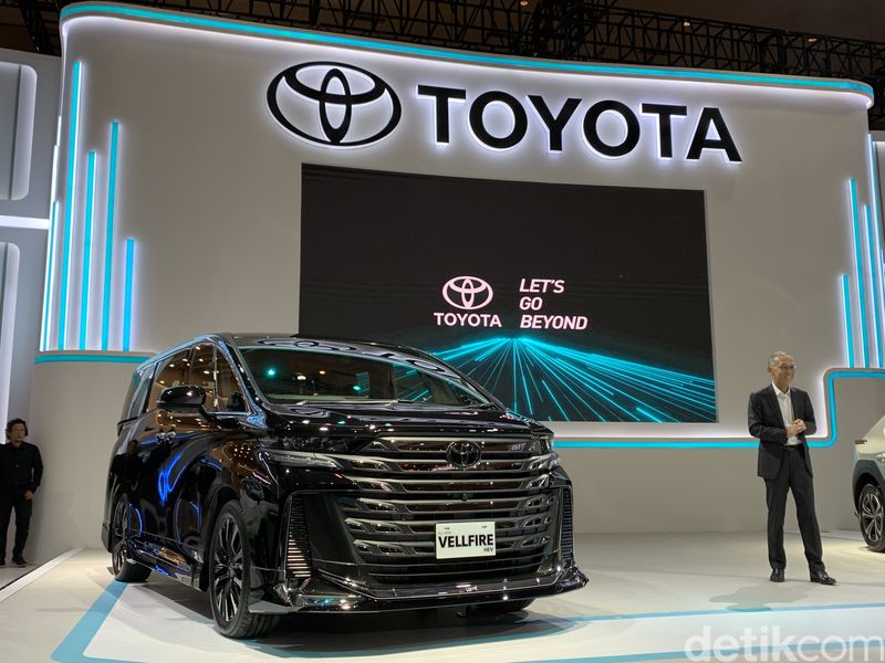 Toyota Vellfire Hybrid