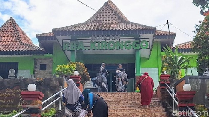Urban legend bondowoso