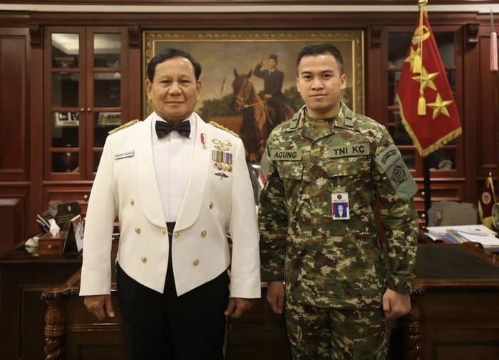 Agung Surahman, Sekpri Prabowo Subianto Saat Pamer Momen Kuliner Agung Surahman, Sekpri Prabowo Subianto Saat Pamer Momen Kuliner