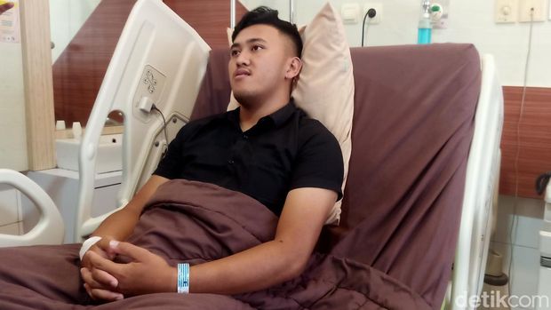 Aqil, salah seorang warga yang mengaku jadi korban pemukulan oleh ketua DPC Gerindra Wonosobo.