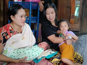 Kisah Bayi Lahir Saat Pemilu 2024 Diberi Nama M Prabowo Gibran