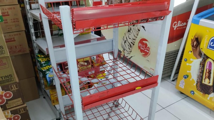 Beras langka di minimarket