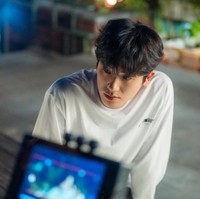 Park Hyung Sik mengawali kariernya sebagai personel grup KPop ZE:A pada tahun 2010. Berselang dua tahun, dia mulai merambah dunia akting sebagai pemain drama Korea SBS, I Remember You. Foto: dok. JTBC