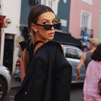 Pasangan baru ini jadi sorotan karena beda usia mereka. Elsina yang berusia 36 tahun itu lebih muda 25 tahun dari Tom Cruise yang berusia 61 tahun.Foto: dok. Instagram/@elsina_k