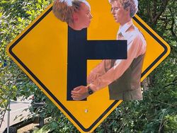 Foto Kreatif Modal Potongan Kertas Bikin Terkesima