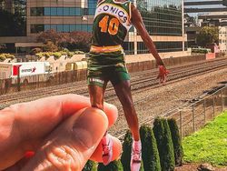 Foto Kreatif Modal Potongan Kertas Bikin Terkesima