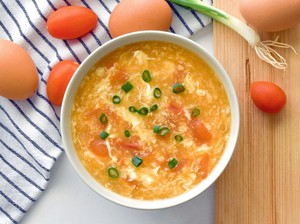 Resep Sup Telur Tomat yang Asam Gurih Cocok Buat Sarapan