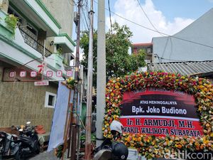 KPU Surabaya Beri Santunan Rp 36 Juta untuk 2 KPPS Meninggal