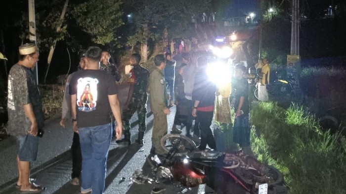 Lokasi awal pasien ambulans terlibat kecelakan hingga mobil yang ditumpangi terbalik.