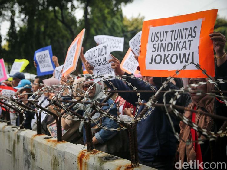 Masyarakat Sipil Peduli Pemilu dan Demokrasi Geruduk KPU