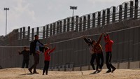 Mesir telah memperkuat tembok perbatasan dengan Gaza di Kota Rafah.
