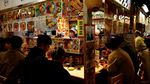 Menikmati Olahan Laut di Lorong-lorong Sempit Tsukiji Market Tokyo