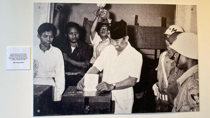 Momen Sukarno dan Hatta saat Pemilu 1955