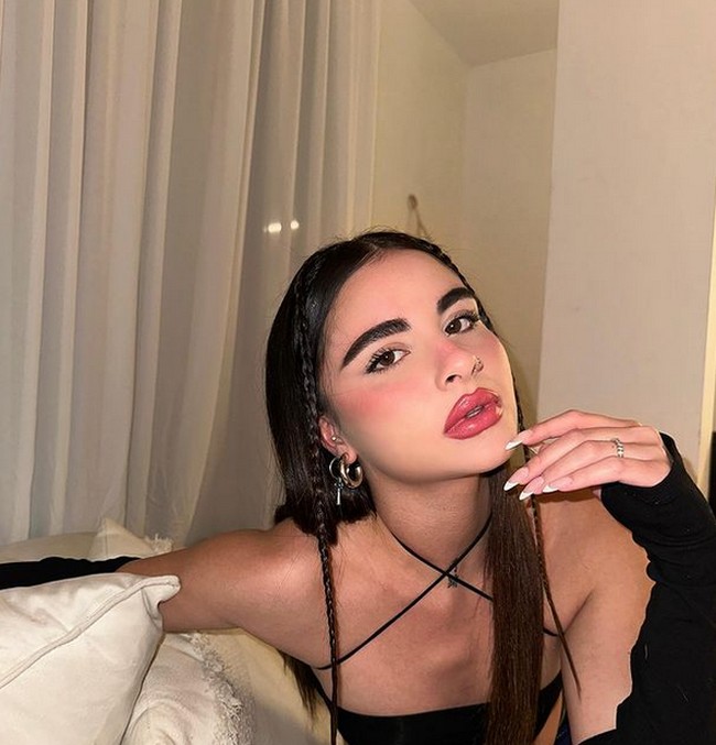 Harbu Darbu memiliki arti neraka turun kepada lawan yang merupakan bahasa gaul Ibrani. Awalnya berasal dari bahasa Arab yang artinya serangan perang. Foto: dok. Instagram/@nessyalevi