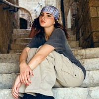 Instagram Ness kini panen hujatan setelah merilis lagu agresif tersebut bersama rekan duetnya. Beristirahatlah di neraka, hujat netizen. Dunia membela Palestina. Israel akan hancur, komentar netizen lainnya. Foto: dok. Instagram/@nessyalevi